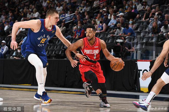 我们不仅看 我们不仅看