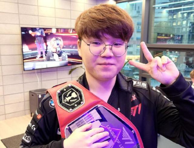 他不单单是 他不单单是